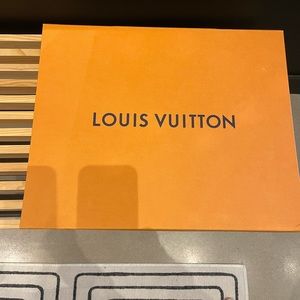 Louis Vuitton box